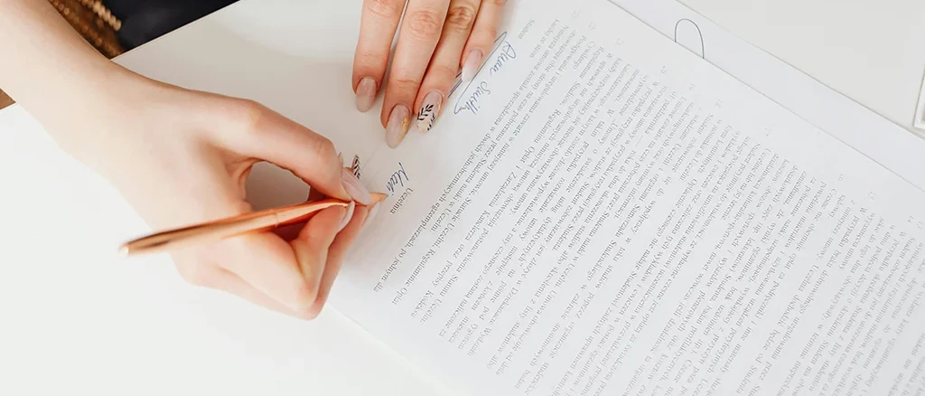 Contracts legal documents India